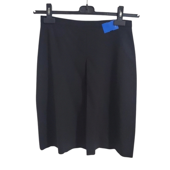 Brooks Brothers A-line mini skirt with front inverted pleat size 4 black - Picture 1 of 4